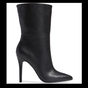 NWT & NIB!! Charles by Charles David Heeled Boots!